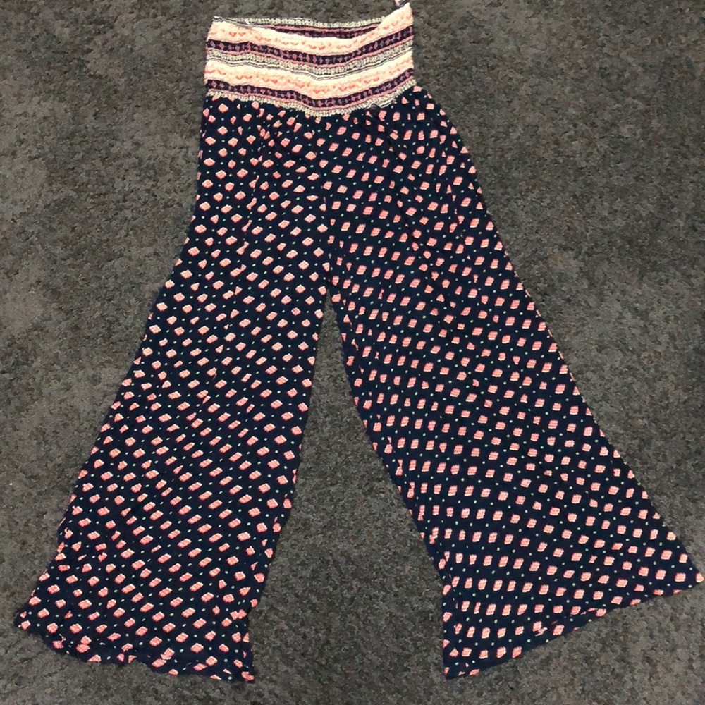Wide legged capris